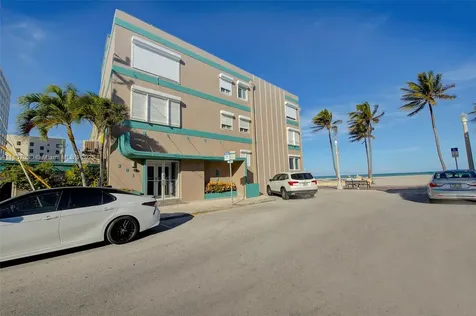 Hollywood FL 33019