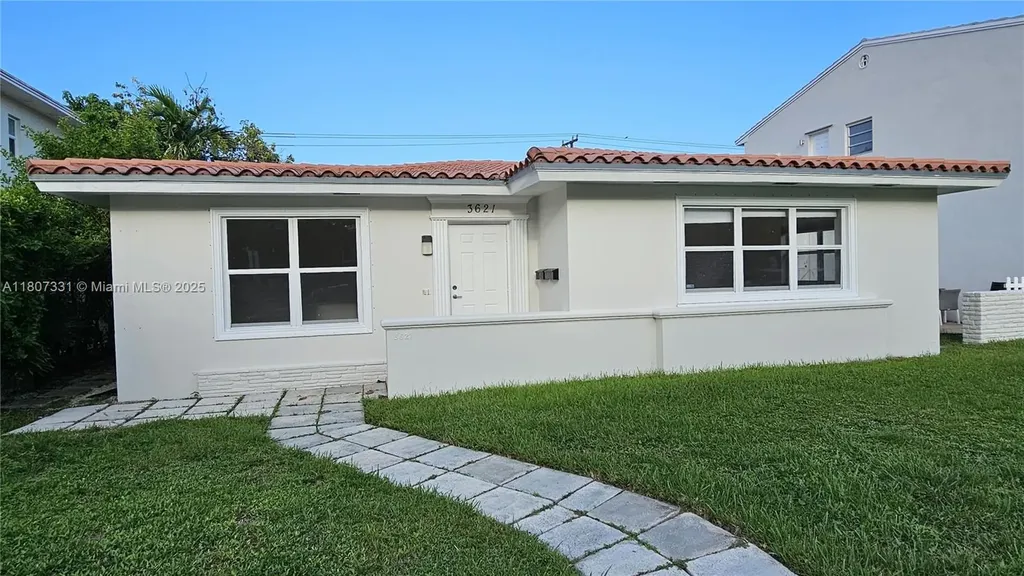 3621 Ponce De Leon Boulevard Coral Gables FL 33134