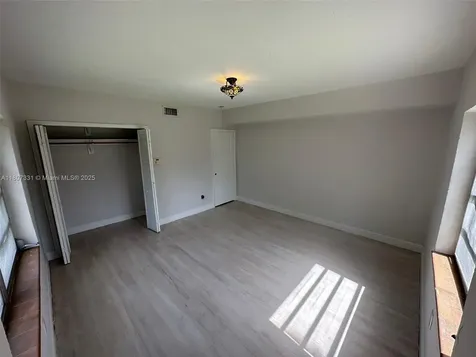 3621 Ponce De Leon Boulevard Coral Gables FL 33134