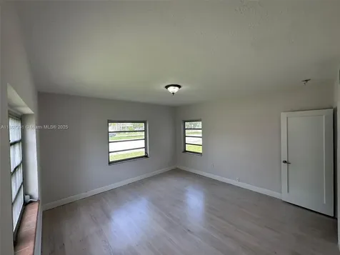 3621 Ponce De Leon Boulevard Coral Gables FL 33134