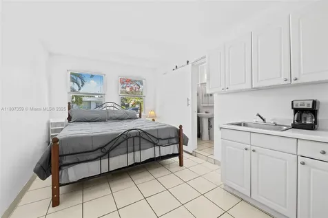 1625 NE 29th Street Pompano Beach FL 33064