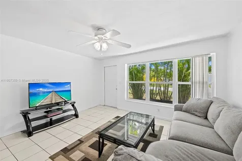 1625 NE 29th Street Pompano Beach FL 33064