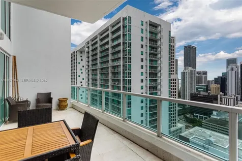 41 SE 5th Street Miami FL 33131
