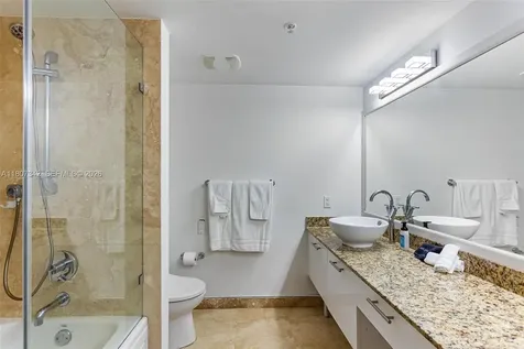 41 SE 5th Street Miami FL 33131