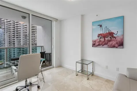 41 SE 5th Street Miami FL 33131