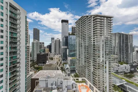 41 SE 5th Street Miami FL 33131