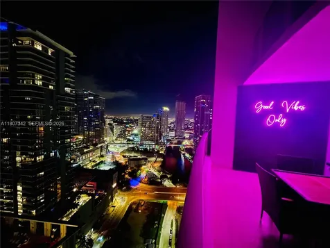 41 SE 5th Street Miami FL 33131