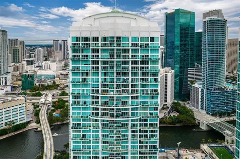 41 SE 5th Street Miami FL 33131