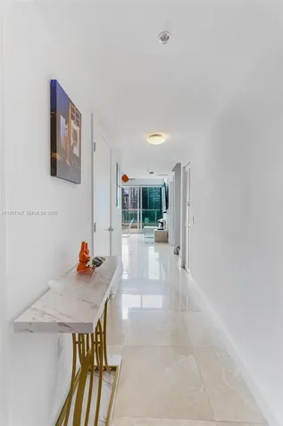 41 SE 5th Street Miami FL 33131