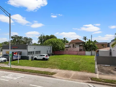 1959 SW 27th Avenue Miami FL 33145