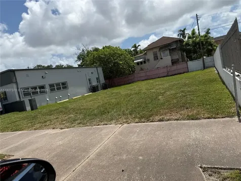 1959 SW 27th Avenue Miami FL 33145
