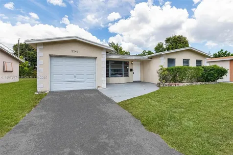 2240 NW 47th Terrace Lauderhill FL 33313