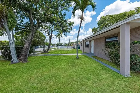 20525 NW 28th Court Miami Gardens FL 33056