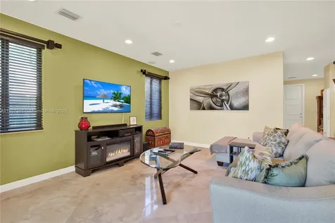 7582 SW 191st Street Cutler Bay FL 33157