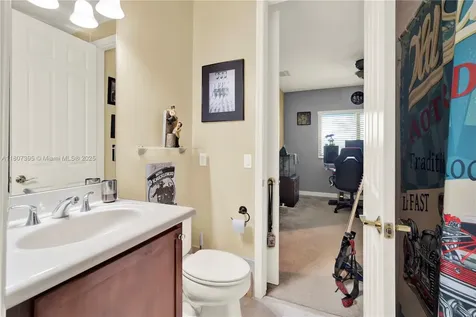 7582 SW 191st Street Cutler Bay FL 33157