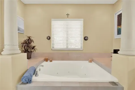 7582 SW 191st Street Cutler Bay FL 33157