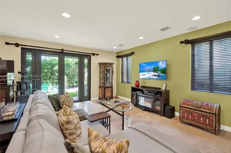 7582 SW 191st Street Cutler Bay FL 33157