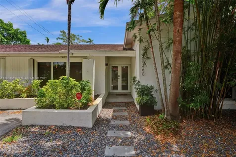 20260 NE 25th Avenue Miami FL 33180