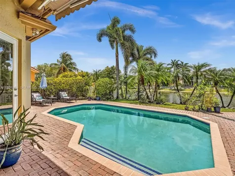 3230 SW 194th Terrace Miramar FL 33029