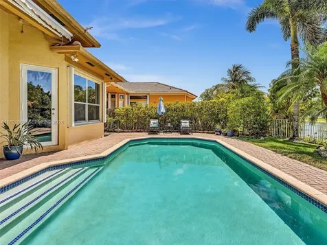 3230 SW 194th Terrace Miramar FL 33029