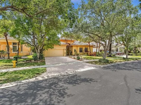 3230 SW 194th Terrace Miramar FL 33029