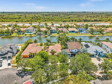 3230 SW 194th Terrace Miramar FL 33029