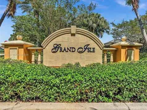 3230 SW 194th Terrace Miramar FL 33029