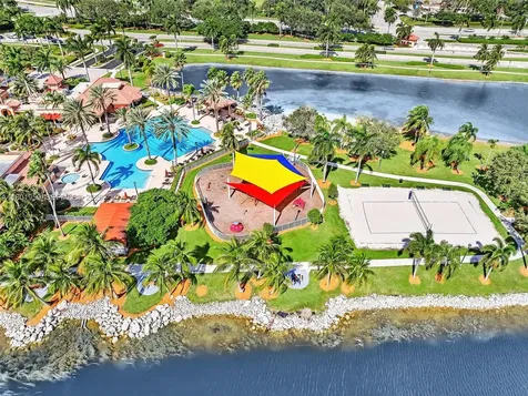 3230 SW 194th Terrace Miramar FL 33029