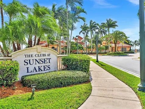 3230 SW 194th Terrace Miramar FL 33029