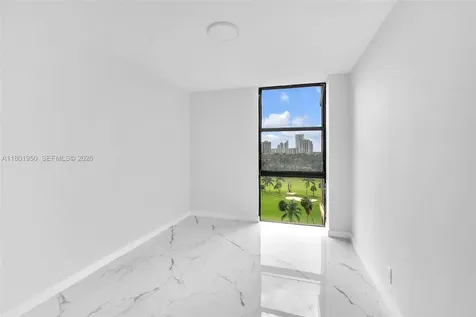 20335 W Country Club Drive Aventura FL 33180