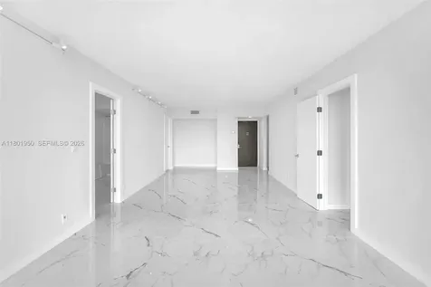 20335 W Country Club Drive Aventura FL 33180