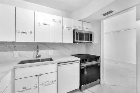 20335 W Country Club Drive Aventura FL 33180