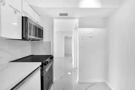 20335 W Country Club Drive Aventura FL 33180