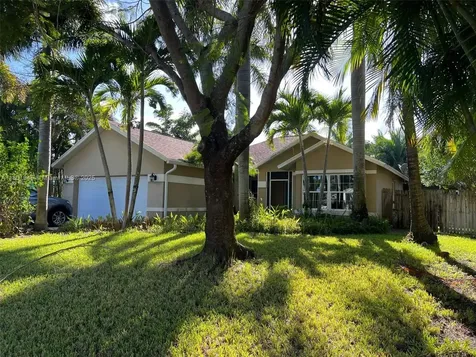 2014 SE Mantua Street Port St. Lucie FL 34952