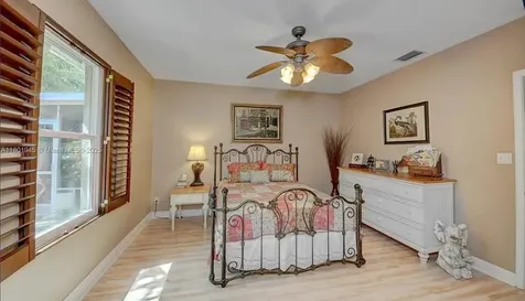2014 SE Mantua Street Port St. Lucie FL 34952