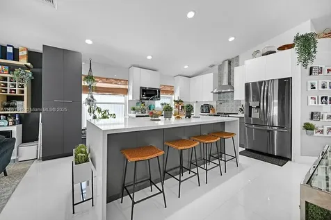 1550 SW 194th Avenue Pembroke Pines FL 33029