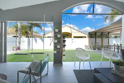 1550 SW 194th Avenue Pembroke Pines FL 33029