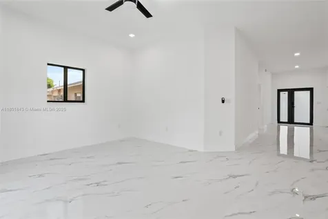 2536 NW 15th Street Fort Lauderdale FL 33311