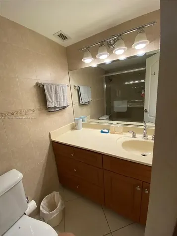 3180 S Ocean Drive Hallandale Beach FL 33009