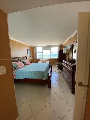 3180 S Ocean Drive Hallandale Beach FL 33009
