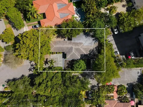 650 NE 60th Street Miami FL 33137