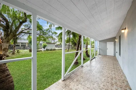 19735 NE 12th Avenue Miami FL 33179