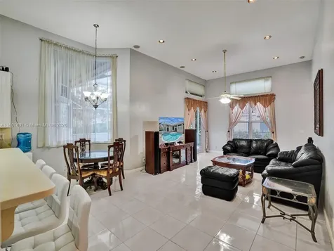 4985 NW 120th Avenue Coral Springs FL 33076