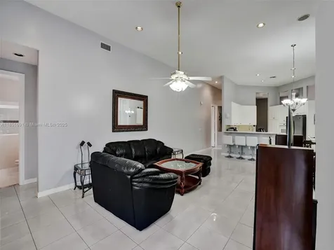 4985 NW 120th Avenue Coral Springs FL 33076
