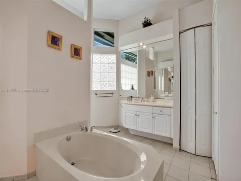 4985 NW 120th Avenue Coral Springs FL 33076