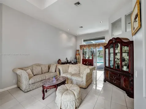 4985 NW 120th Avenue Coral Springs FL 33076