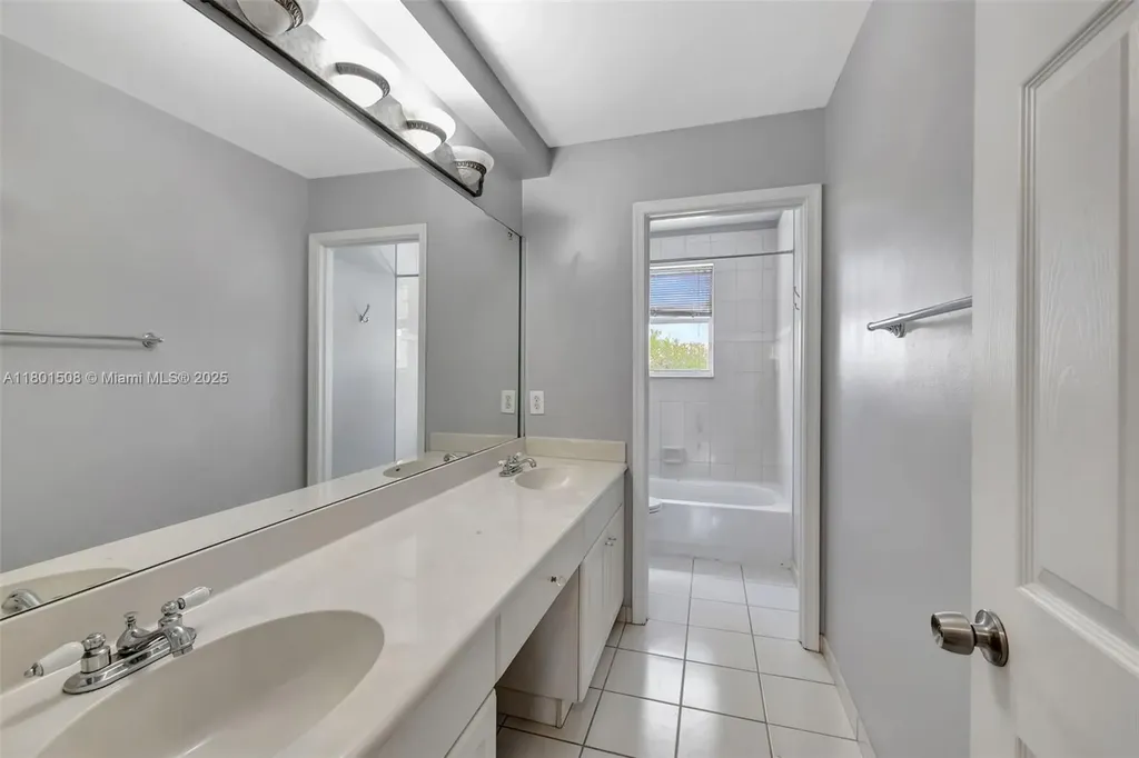 12339 NW 25th Street Coral Springs FL 33065