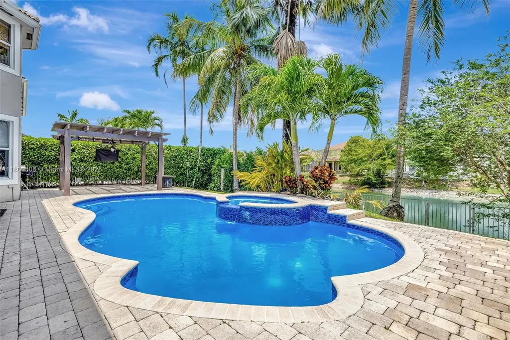 12339 NW 25th Street Coral Springs FL 33065