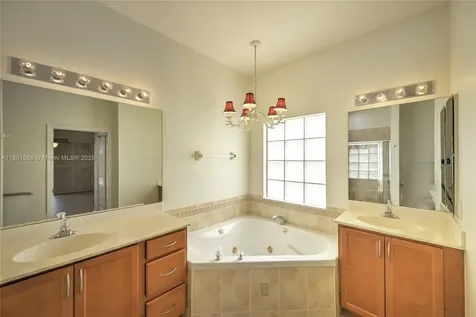 4940 Gateway Gardens Drive Boynton Beach FL 33436