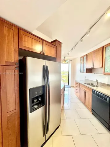 3610 Yacht Club Drive Aventura FL 33180